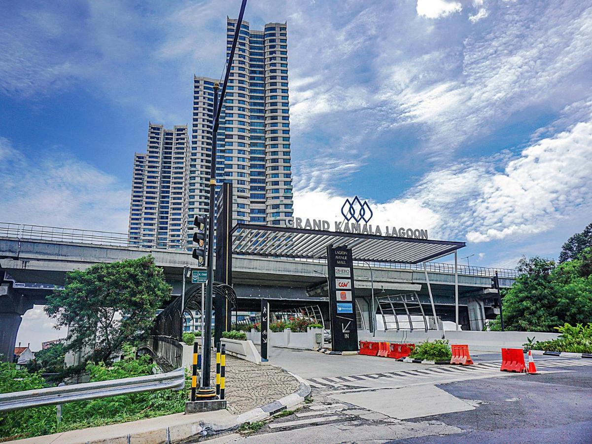 Oyo 90776 Fortune 88 Grand Kamala Lagoon Bekasi Buitenkant foto